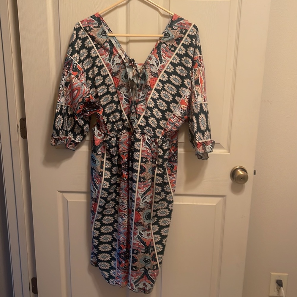Women's Floral Printed V Neck Half Sleeve Boho Elastic Waist Big Hem Dress - Picture 3 of 5